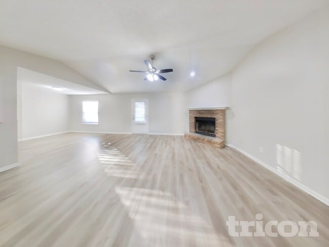 Photo - 7520 Teaticket Ct