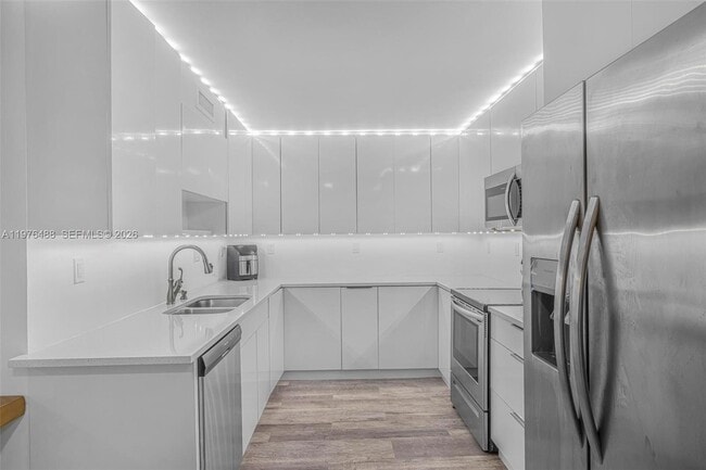 Photo - 555 NE 123rd St Unit 218-A