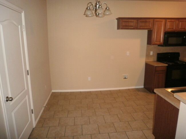 Photo - 4712 SE 77th St Apartamento Unidad 4712 SE 77th