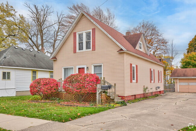 Building Photo - 1707 Congress Ave Unit 1 Rental