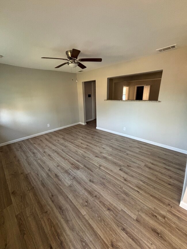 Photo - 1314 Dewberry St