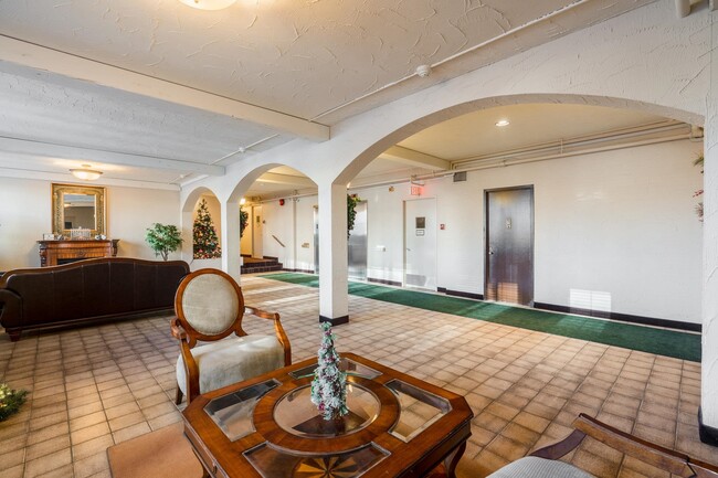 Photo - 1450 Palisade Ave Unit 6E