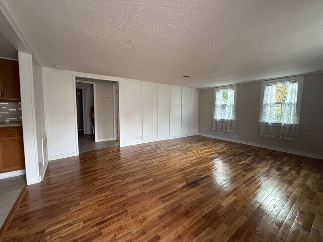 Photo - House in Grand Rivers