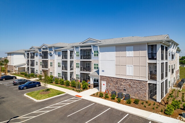 Building Photo - The Grove at Ocala