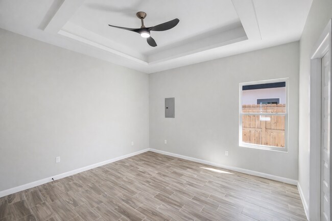 Photo - 2409 Indian Creek Ave