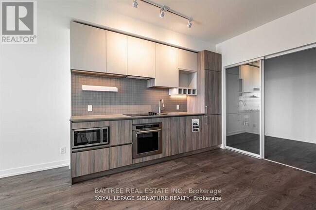 Photo - 950 Portage Pkwy Unit 3603