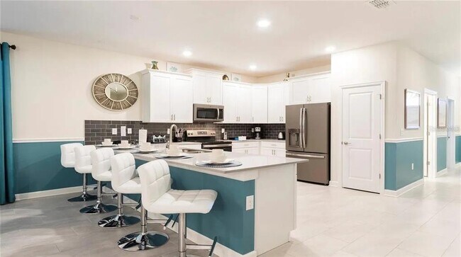 Photo - 1592 Maidstone Ct