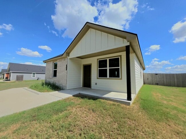 315 W Martin LutherKing Dr
