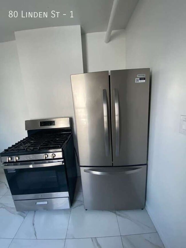 Photo - 80 Linden St Unit 1