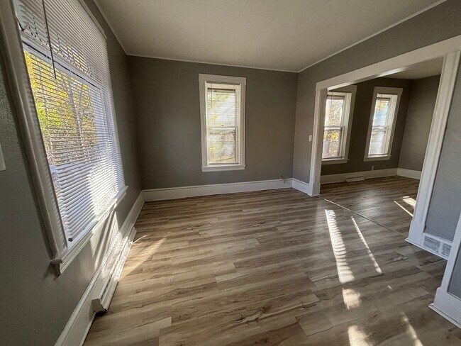 Photo - 2709 N Aldrich Ave Unit #1