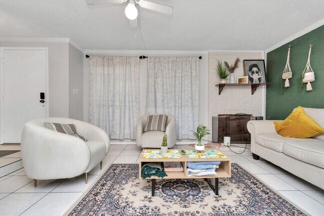 Photo - 5837 W Sunforest Dr