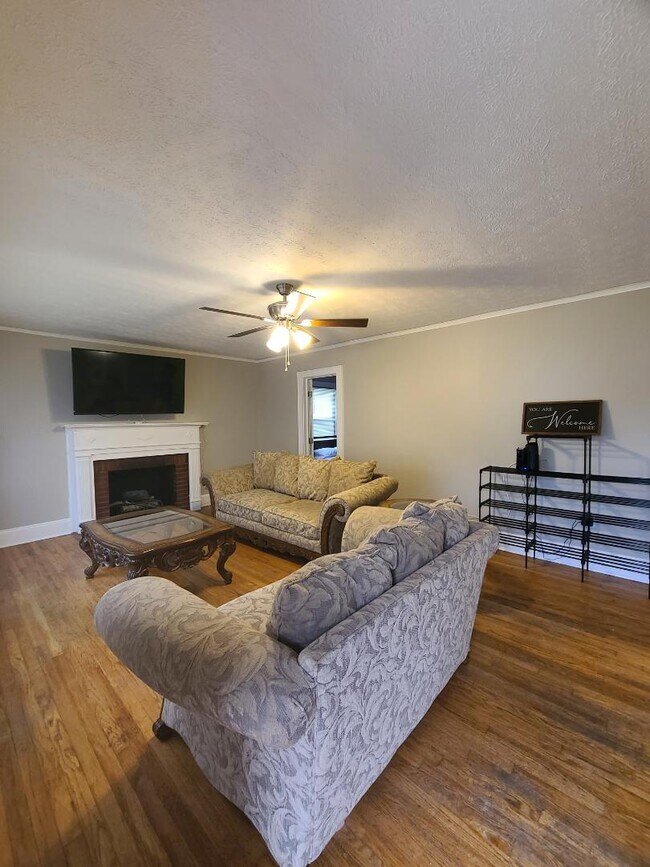 Photo - 106 Cartee Ave