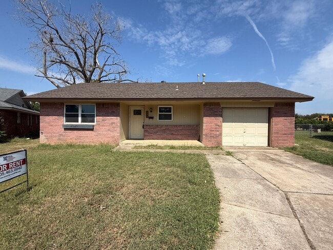 Building Photo - 330 Overton Dr Rental