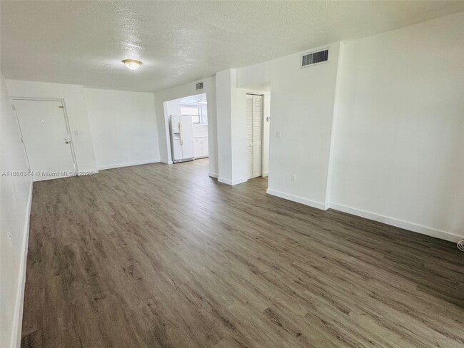 Photo - 6320 SW 138th Ct Unit 408