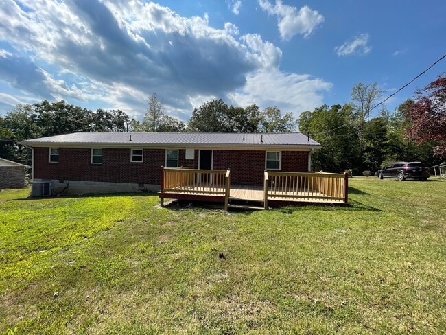 Photo - 119 Washington Cir