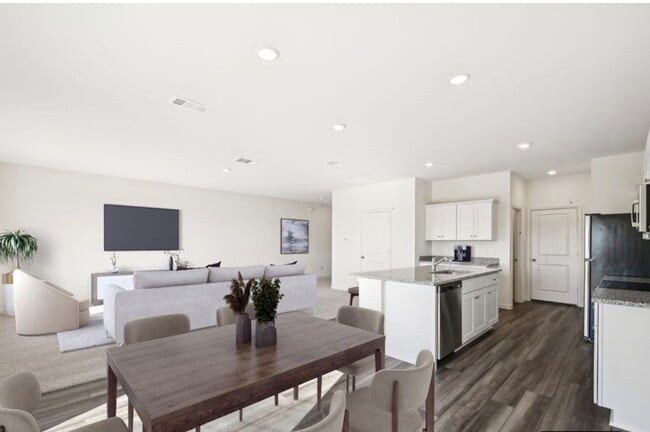 Photo - 6147 Emperor Pnes Trl