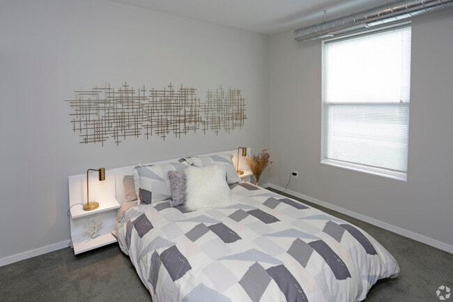 Uptown Apartments