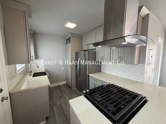Photo - 1119 St Louis Ave Unit 05