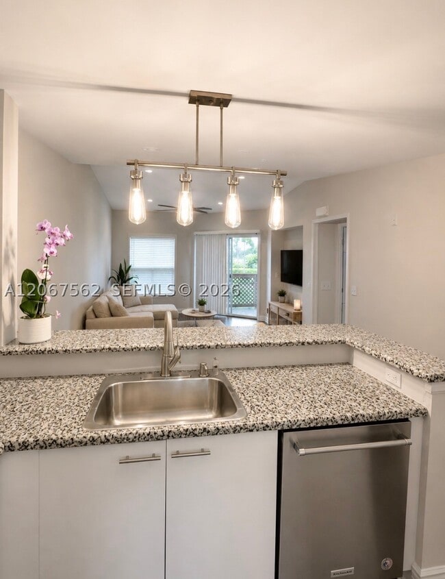 Photo - 4847 Palm Hill Dr Unit 1021