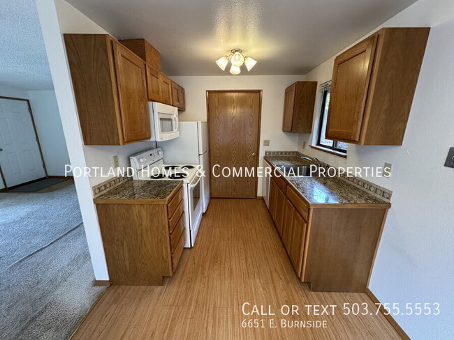 Photo - 6651 E. Burnside-