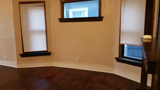 Photo - 1901 Seneca St Unidad 1