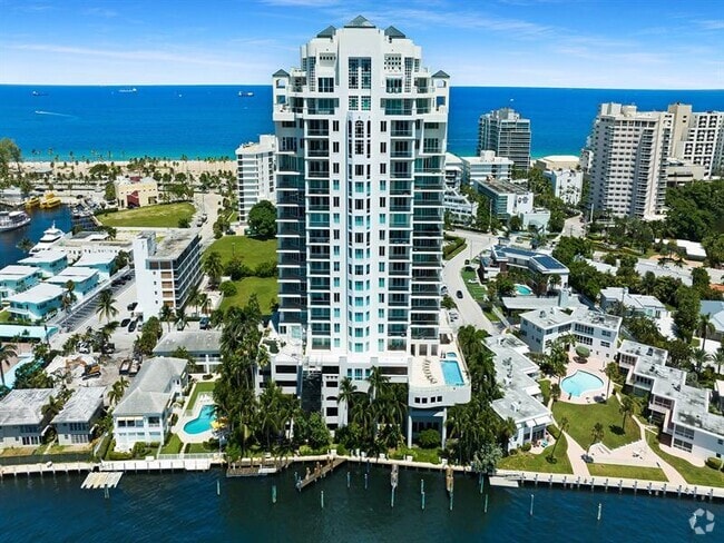 Building Photo - 3055 Harbor Dr Unit 1703 Rental