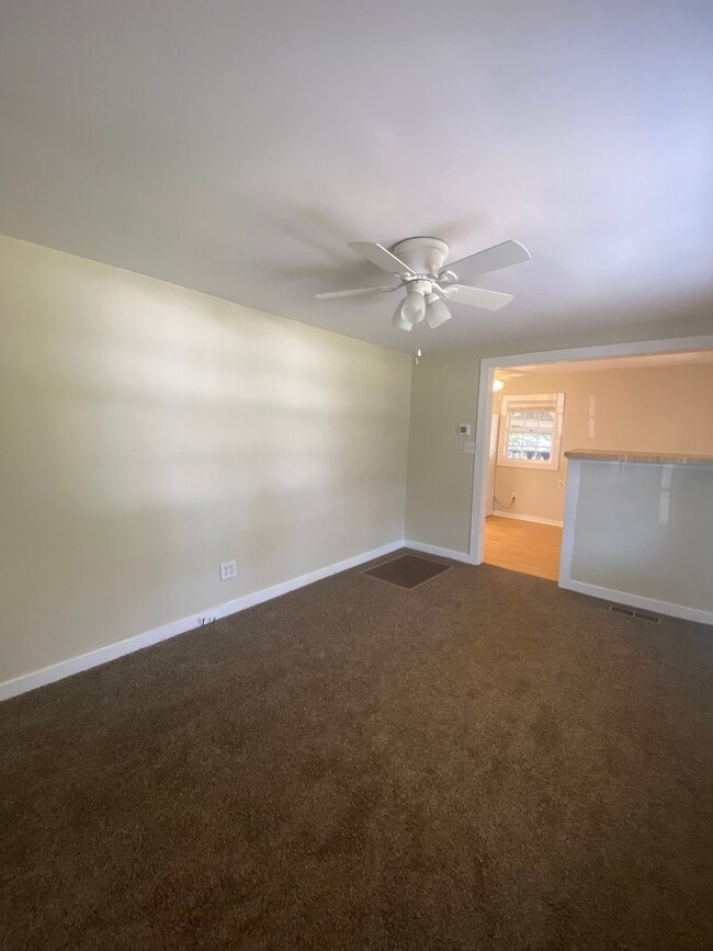 Photo - 2827 N Walnut St