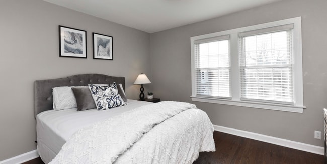 2 bed 1 bath with W/D - 2 bed 1 bath with W/D Apartment Unit B4