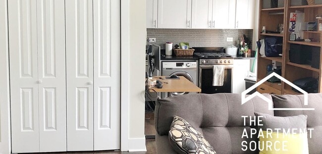 Photo - 2127 N Dayton St Unit 308