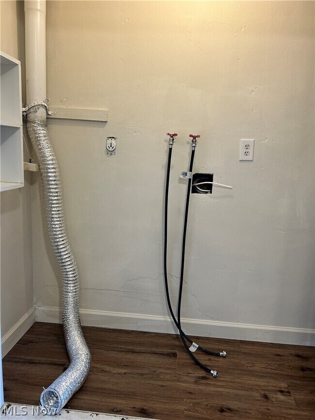 Photo - 213 Concord Ct Unit 5