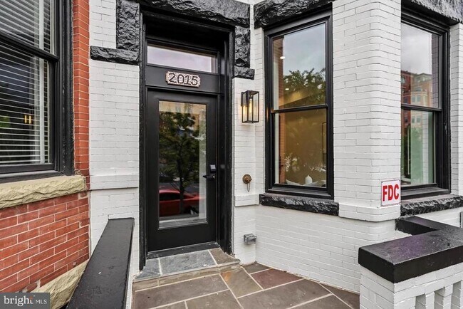 Building Photo - 2015 13th St NW Unit 2