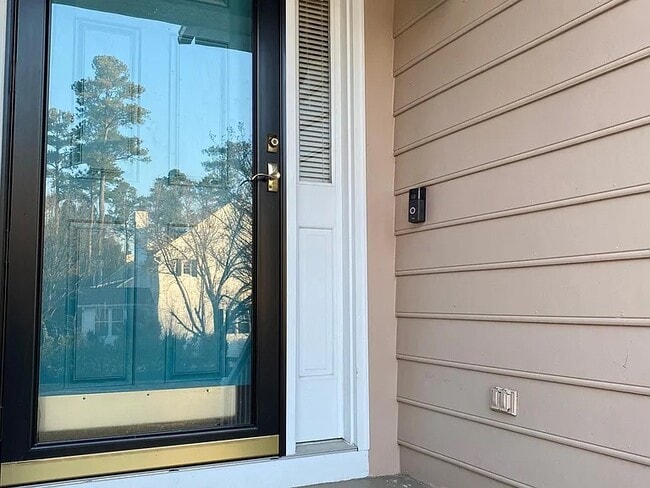 Photo - 107 Brook Fryar St