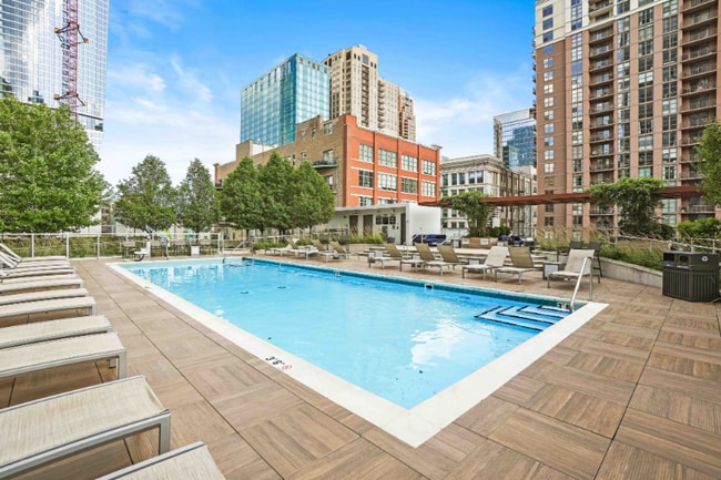 Photo - 1020 S State St Unidad 910