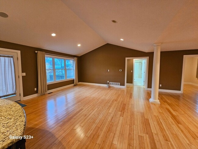 Photo - 6169 Marteney Ave