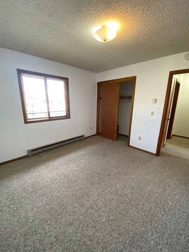 1603 W Koch St