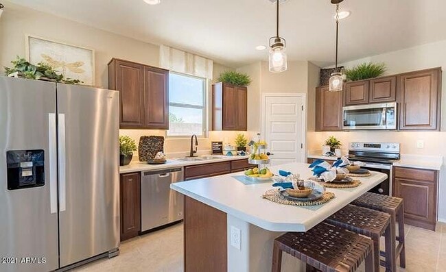 Photo - 1594 E Kingman Pl