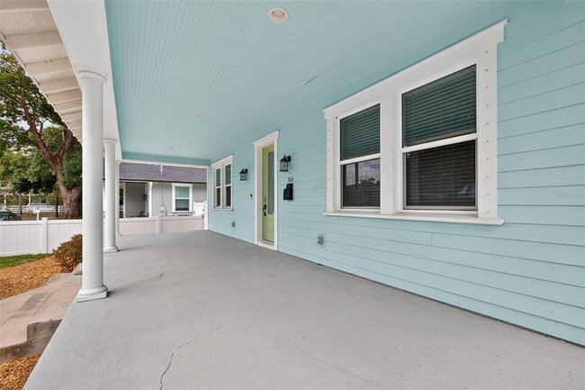 Photo - 506 E Robles St
