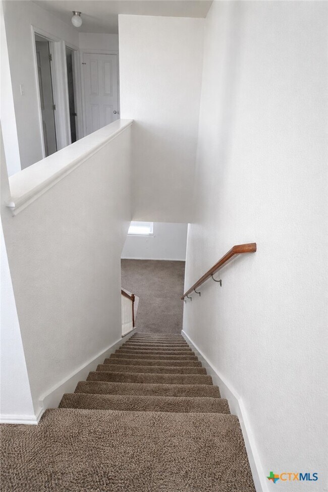 Photo - 2308 Isabelle Dr