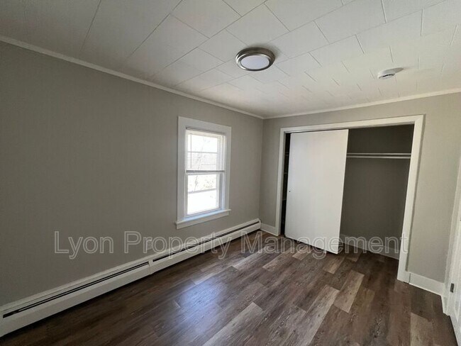 Photo - 36 N. Third Ave Unidad Second Floor