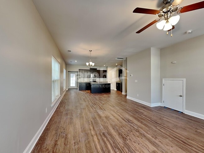 Photo - 5340 Tupelo St