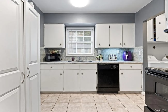 Photo - 1152 Woodbridge Dr