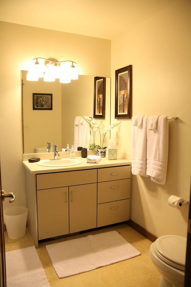 Photo - Valley West End Unit Condo- Available NOW!