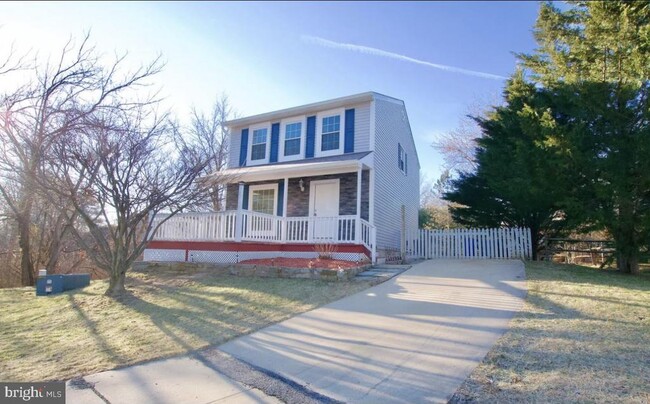 Building Photo - 7908 Well Water Way Rental