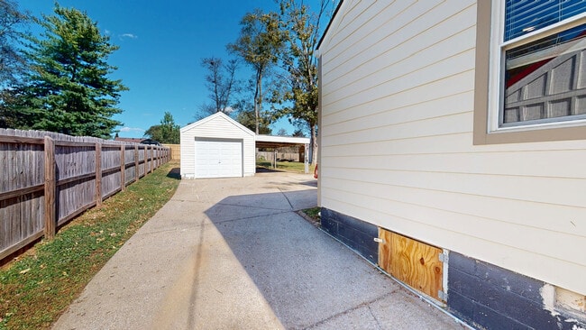 Photo - 1307 Cardinal Ave