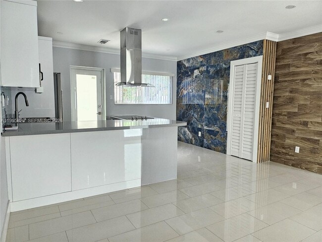 Photo - 5816 SW 9th St