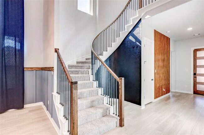 Photo - 129 Cotton Tree Ter