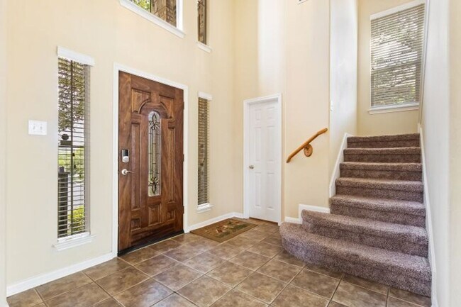 Photo - 4 bedroom / 2 bathroom