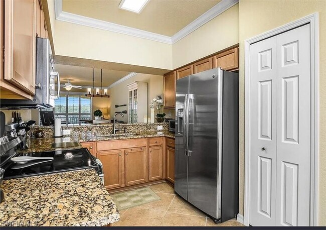 Photo - 9566 Trevi Ct Unidad 4935