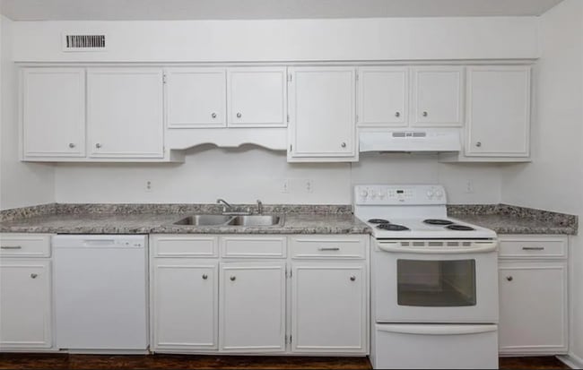 Photo - 1704 12th Pl S Unit A