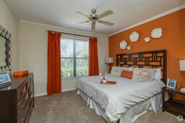 Chelan 2BR, 2BA - 1,132SF - Primary Bedroom